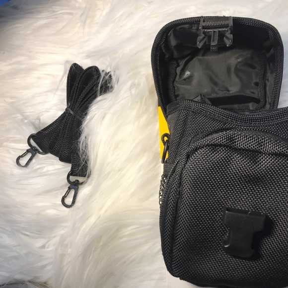 Camera pouch. - Picture 5 of 7